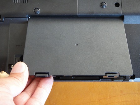 富士通LIFEBOOK NH90/DNレビュー