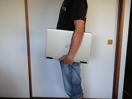 富士通LIFEBOOK NH90/DNレビュー