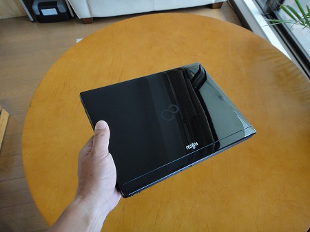 LIFEBOOK PH75/DN(PH74/CN)軽い