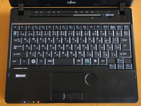 富士通LIFEBOOK PH75/DN(PH74/CN)レビュー