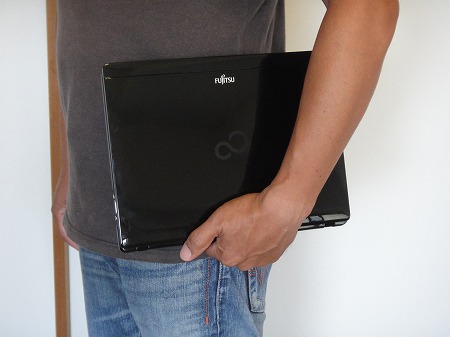 富士通LIFEBOOK PH75/DN(PH74/CN)レビュー