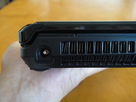 富士通LIFEBOOK SH76/DNレビュー