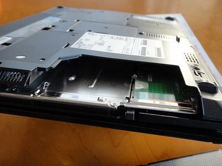 富士通LIFEBOOK SH76/DNレビュー