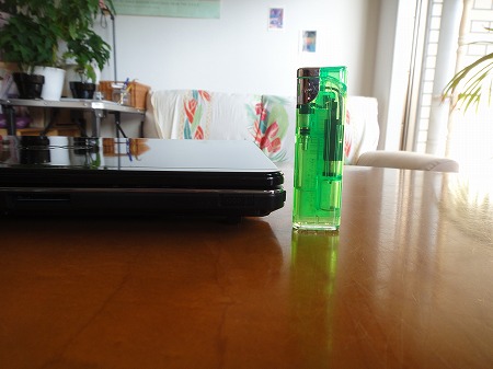 富士通LIFEBOOK SH76/DNレビュー厚み