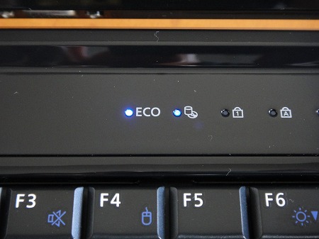 富士通LIFEBOOK SH76/DNレビュー