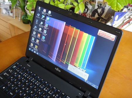 富士通LIFEBOOK SH76/GN液晶