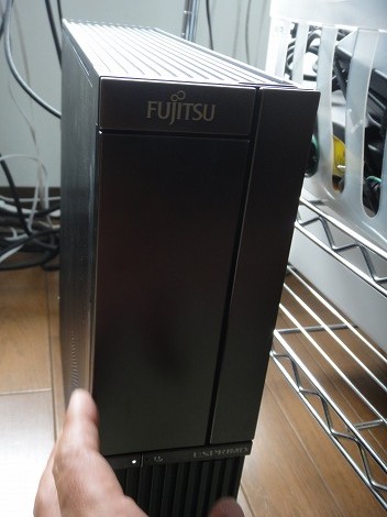 ESPRIMO DH70/HN前面部